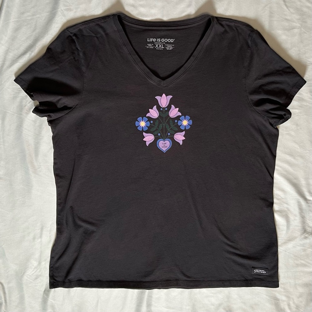 Life Is Good V-neck Short Sleeve Crusher-lite T-shirt Women’s XXL - washed black
